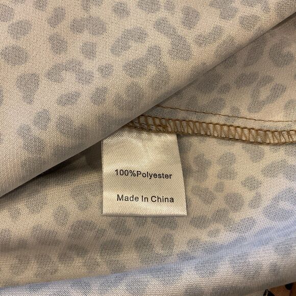 Tuckernuck Leopard Print Tiered Ruffle Blouse XS Tan Black Animal Print - Picture 5 of 7